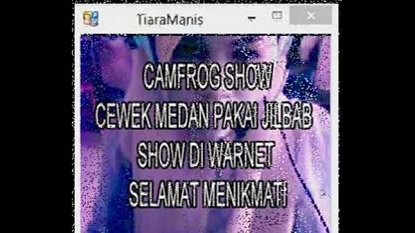 Sehen Sie sich Camfrog Indonesia Jilbab TiaraManis Warnet 1Power-Videos an