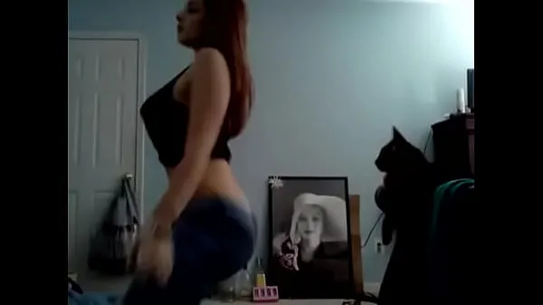 Titta på Millie Acera Twerking my ass while playing with my pussy power-videor