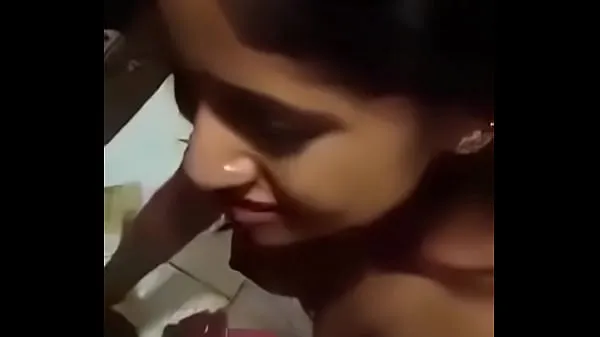Tonton Desi indian Couple, Girl sucking dick like lollipop Video berkuasa