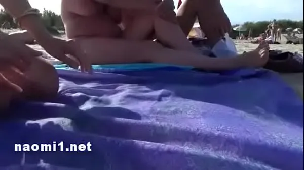 Bekijk public beach cap agde by naomi slut krachtvideo's