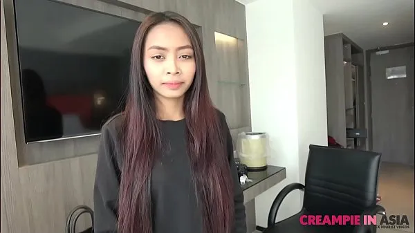 Přehrát Petite young Thai girl fucked by big Japan guy výkonná videa