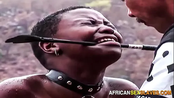 Submissive Ebony Painslaves Whipped to güçlü Videoları izleyin