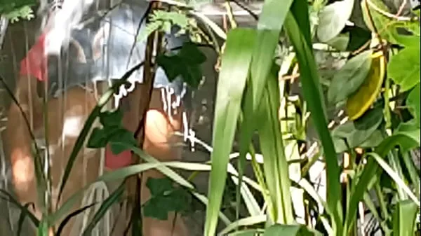 Loud ANAL ORGASM from Huge Dildo in the forest पावर वीडियो देखें